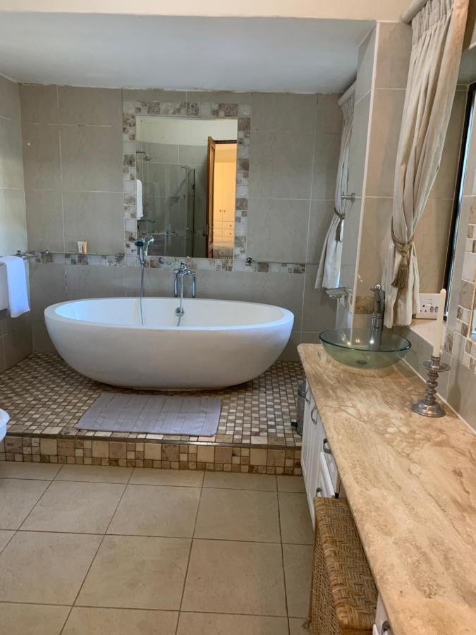 Mountain Rose Guesthouse Louis Trichardt Εξωτερικό φωτογραφία