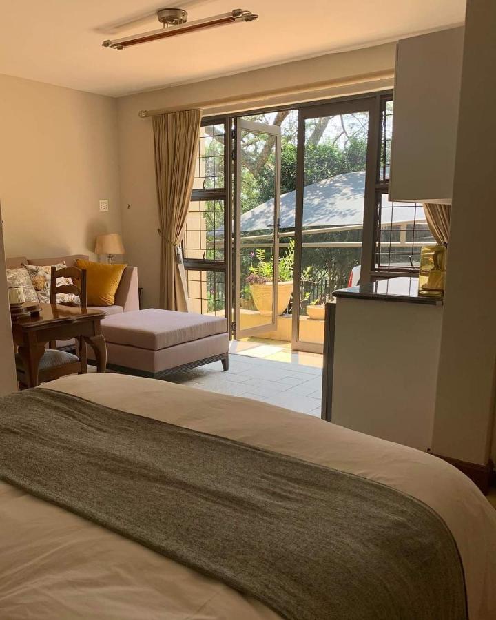 Mountain Rose Guesthouse Louis Trichardt Εξωτερικό φωτογραφία